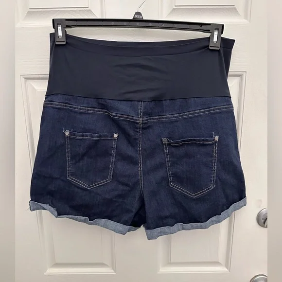 MATERNITY Pants and Shorts 1 pair each Time and Tru size 20 XXG - Picture 3 of 8